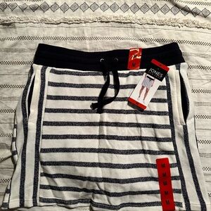 Jones New York Blue and White Skort